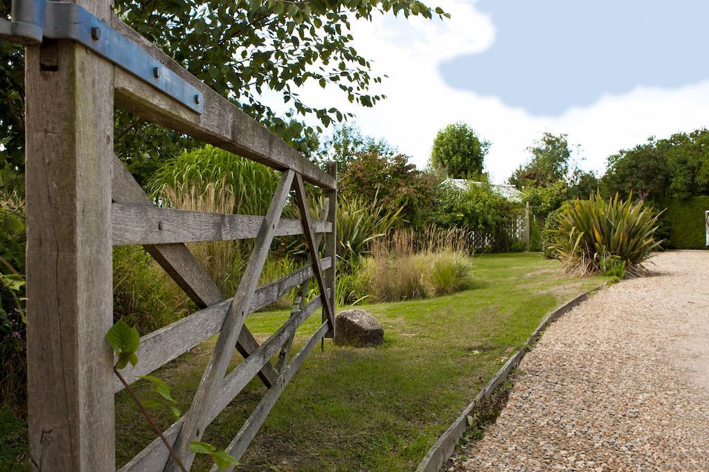 Bed and Breakfast Lockgate Dairy à Chichester Extérieur photo