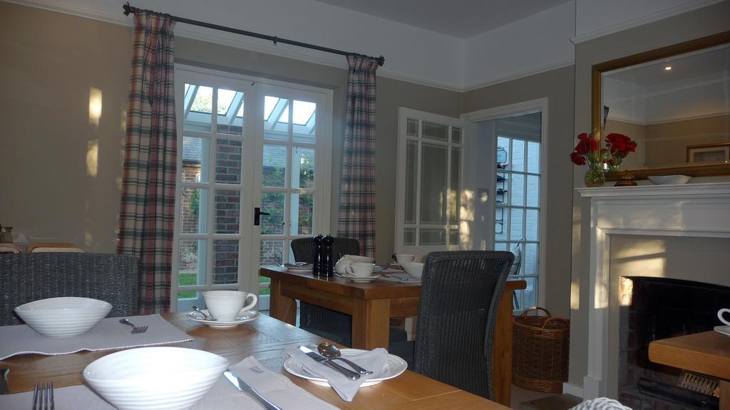 Bed and Breakfast Lockgate Dairy à Chichester Extérieur photo